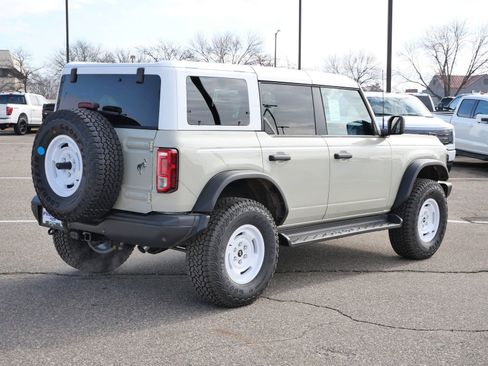 New 2026 Ford Bronco Heritage Edition image 4