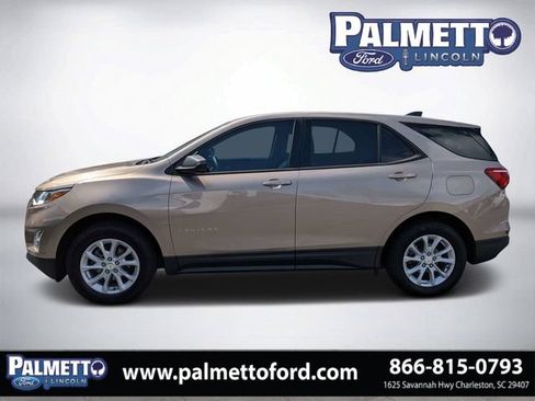Used 2018 Chevrolet Equinox LS AWD/4WD image 6