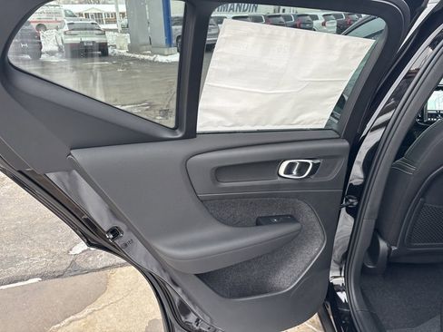 New 2026 Volvo XC40 B5 Ultra w/ Protection Package Premier AWD/4WD image 37