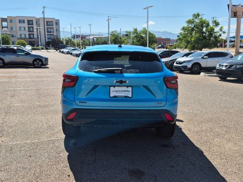 Used 2026 Chevrolet Trax RS w/ Driver Confidence Package FWD image 4