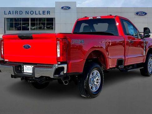 New 2026 Ford F350 XLT w/ FX4 Off-Road Package image 5