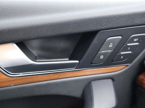 Used 2023 Audi Q5 2.0T Premium Plus w/ Premium Plus Package image 16