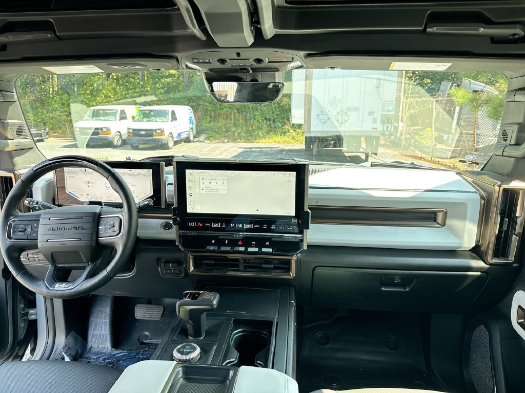 Used 2025 GMC Hummer EV 3X AWD/4WD image 31
