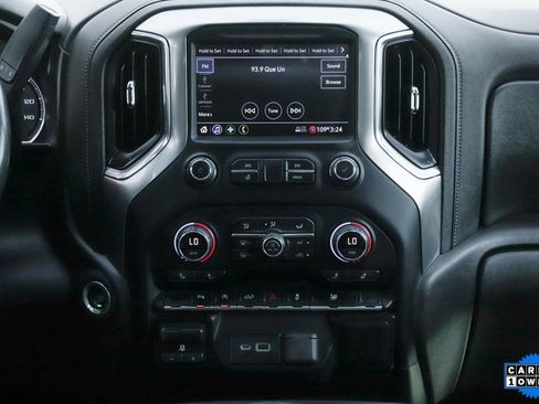 Used 2020 Chevrolet Silverado 1500 LT w/ Convenience Package AWD/4WD image 28