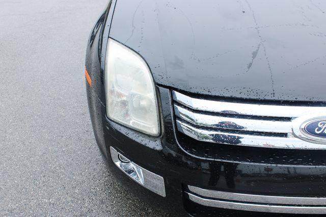Used 2006 Ford Fusion SEL FWD image 35