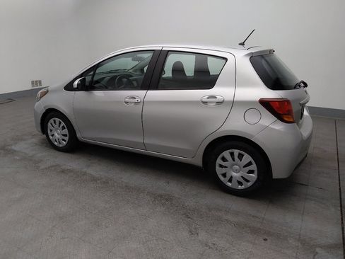 Used 2017 Toyota Yaris L image 3
