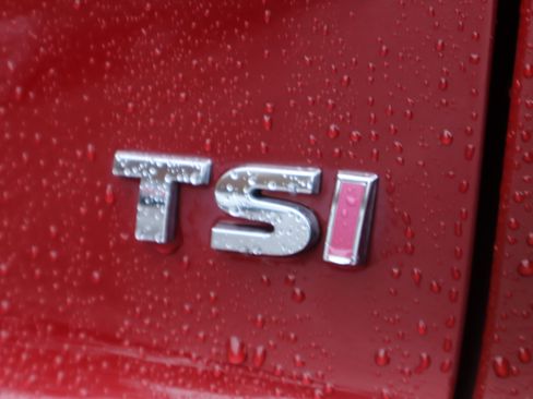 Used 2017 Volkswagen Jetta SEL image 16