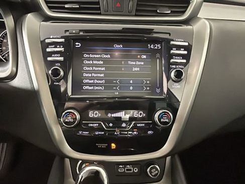 Used 2024 Nissan Murano SV AWD/4WD image 24
