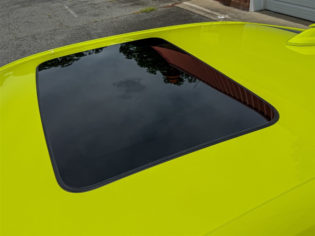 Used 2021 Chevrolet Camaro SS RWD image 21