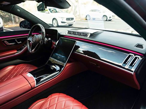Used 2023 Mercedes-Benz S 500 4MATIC image 22