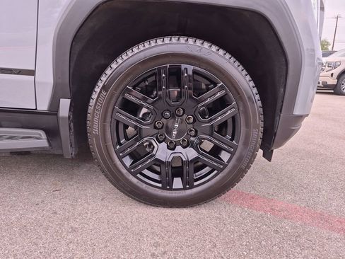 Used 2026 GMC Sierra EV Elevation AWD/4WD image 14