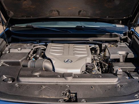 Used 2023 Lexus GX 460 Premium w/ Premium Package image 24