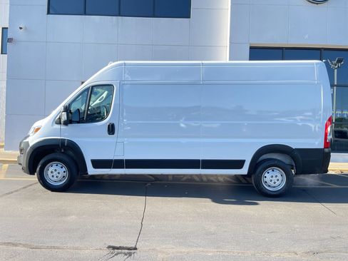 Used 2023 RAM ProMaster 2500 FWD image 6