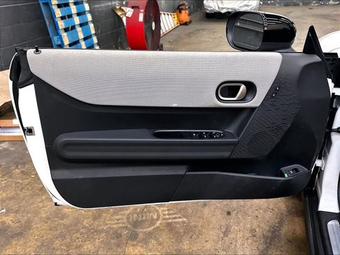 Used 2025 MINI Cooper S FWD image 24