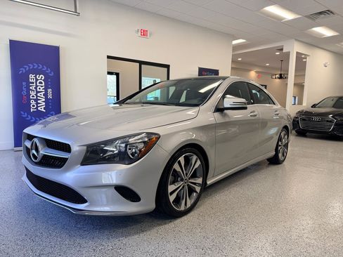 Used 2018 Mercedes-Benz CLA 250 image 4