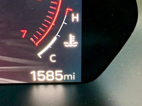 Used 2026 GMC Canyon AT4 w/ Technology Plus Package AWD/4WD image 34