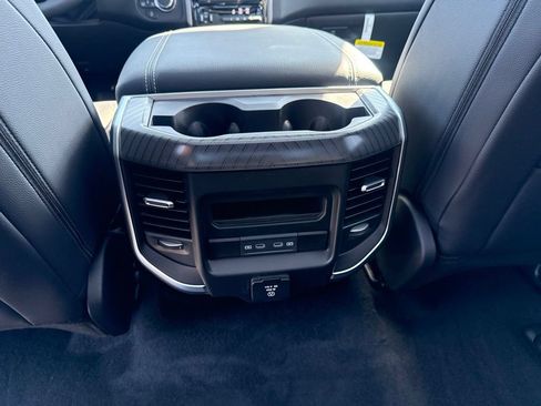 New 2026 RAM 1500 4x4 Crew Cab image 20
