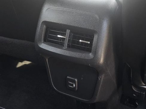Used 2020 GMC Terrain SLT w/ Preferred Package FWD image 19