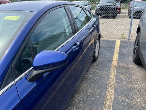 Used 2014 Ford Fusion S FWD image 8