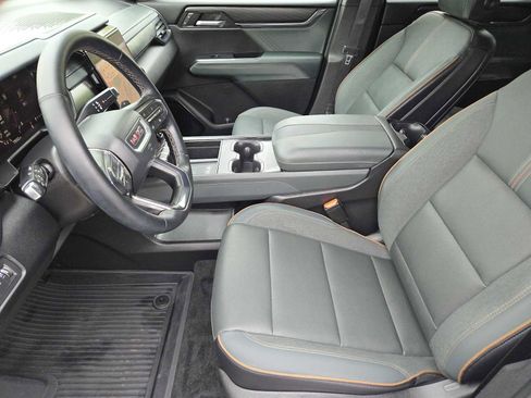 Certified 2025 GMC Acadia AT4 AWD/4WD image 13