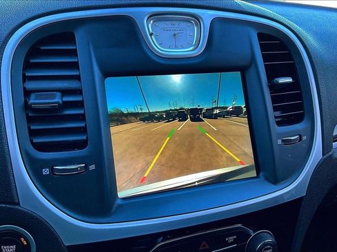 Used 2023 Chrysler 300 Touring w/ Sport Appearance Package image 14