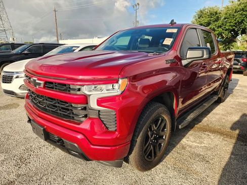 Used 2024 Chevrolet Silverado 1500 RST w/ Convenience Package II image 3