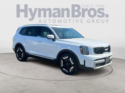 Certified 2024 Kia Telluride EX AWD/4WD image 1