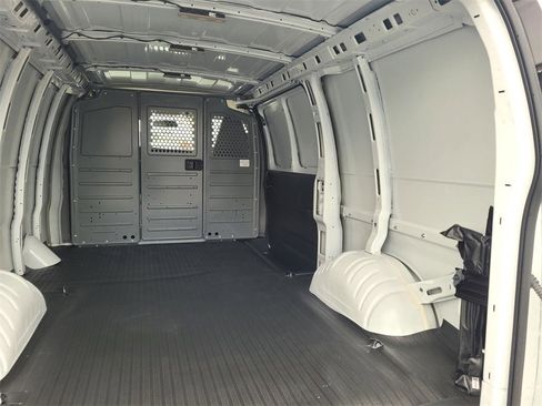 New 2025 Chevrolet Express 2500 w/ Driver Convenience Package image 8