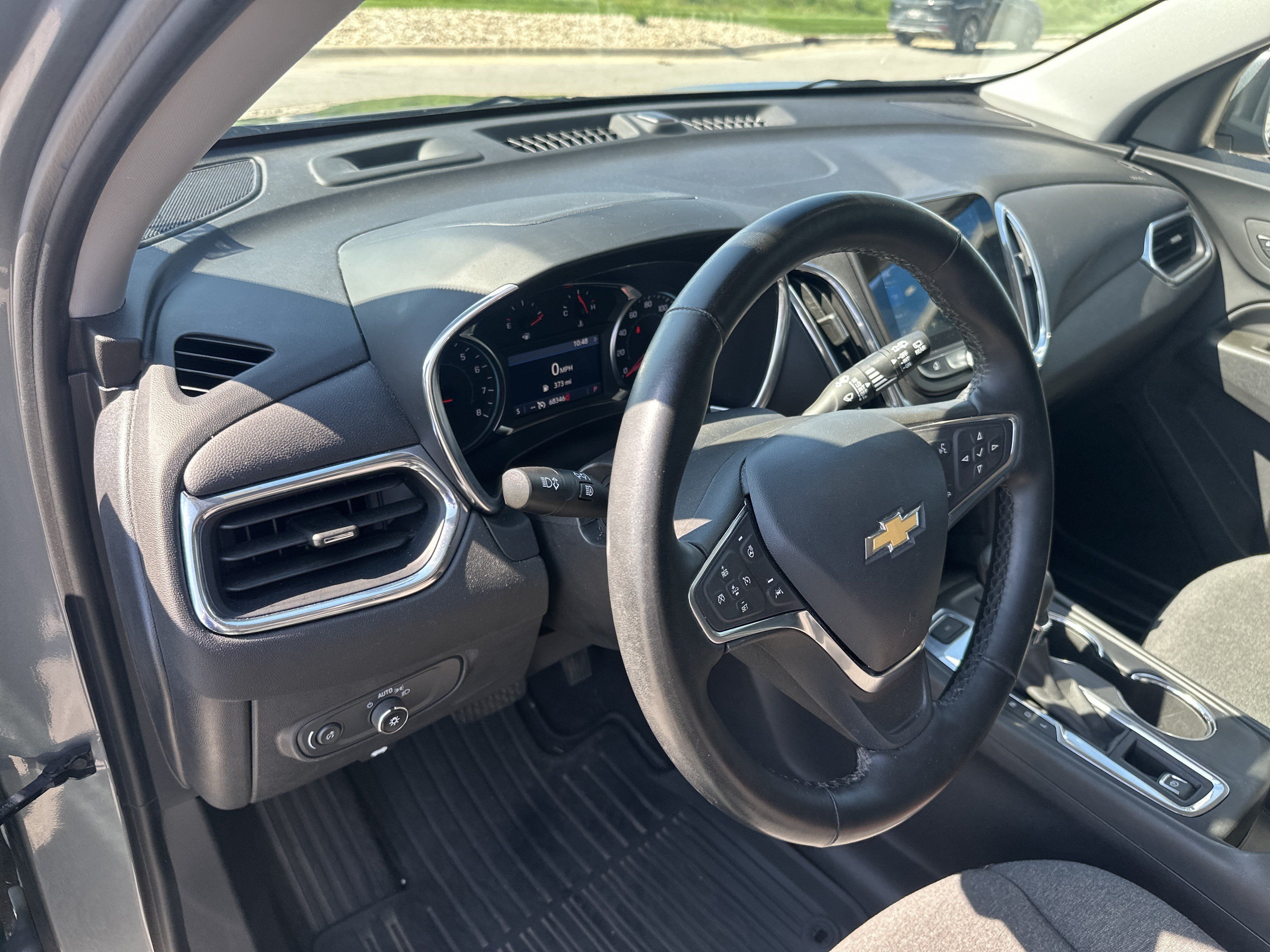 Used 2024 Chevrolet Equinox LT AWD/4WD image 11