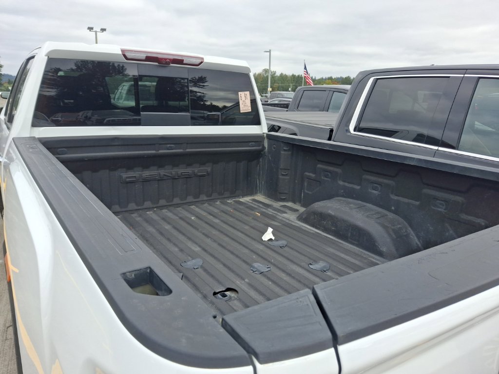 Used 2024 GMC Sierra 3500 Denali w/ Denali Reserve Package AWD/4WD image 9