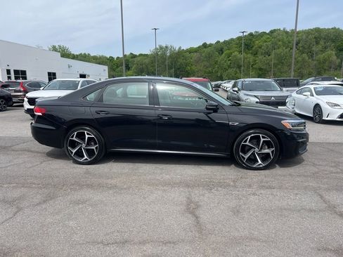 Used 2020 Volkswagen Passat 2.0T R-Line FWD image 6