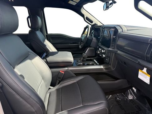 New 2025 Ford F150 Lariat w/ Equipment Group 502A High AWD/4WD image 16