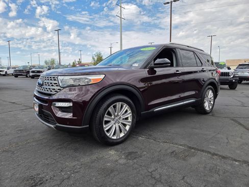 Certified 2023 Ford Explorer Limited w/ Limited Technology Package RWD image 2