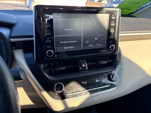 Used 2021 Toyota Corolla LE w/ Carpet Mat Package (TMS) image 19