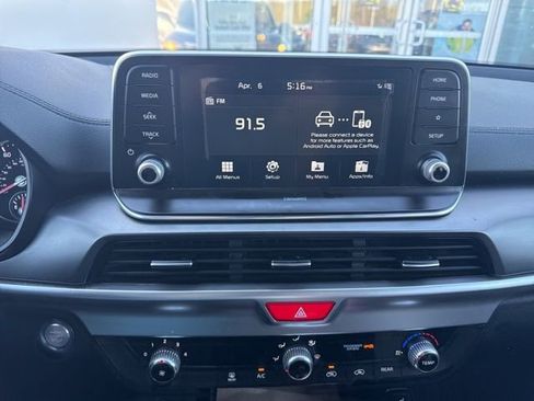 Used 2020 Kia Telluride S w/ S 8 Passenger Seating Package image 11