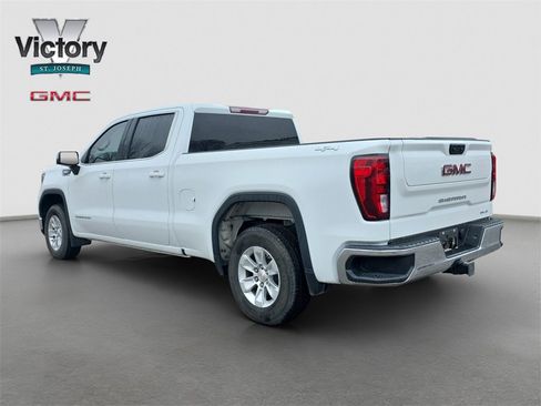 Used 2022 GMC Sierra 1500 SLE image 15