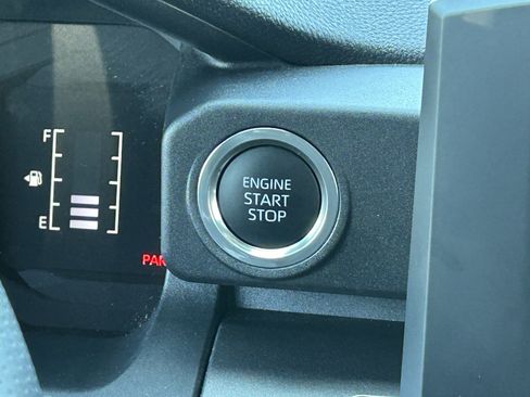Certified 2026 Toyota 4Runner SR5 AWD/4WD image 21