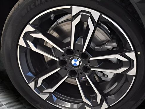 New 2026 BMW X1 xDrive28i w/ M Sport Package AWD/4WD image 32