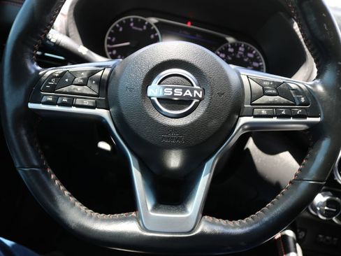 Used 2025 Nissan Sentra SR w/ SR Premium Package FWD image 20