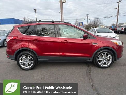 Used 2013 Ford Escape SE image 4