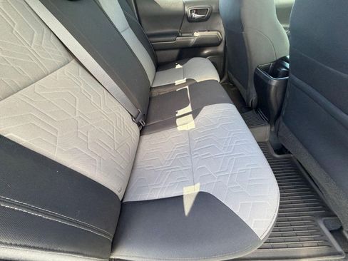 Certified 2023 Toyota Tacoma TRD Sport image 32