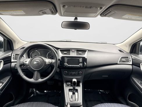 Used 2017 Nissan Sentra SV FWD image 14
