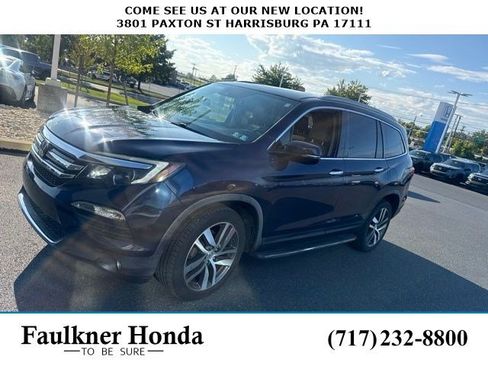 Used 2016 Honda Pilot Touring image 1