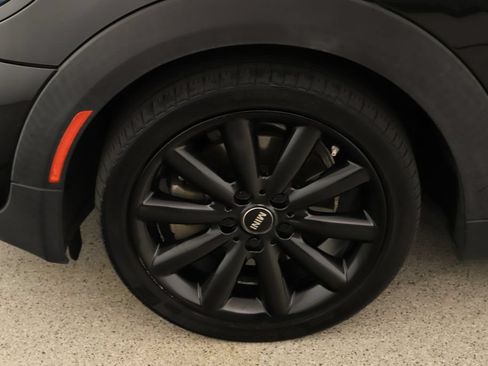 Used 2019 MINI Cooper S FWD image 32