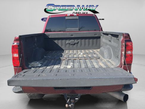 Used 2015 Chevrolet Silverado 2500 High Country w/ Duramax Plus Package image 24