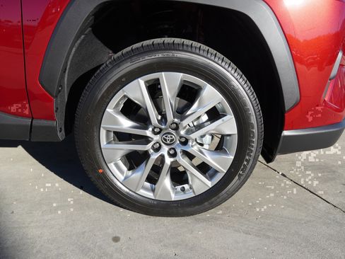 New 2025 Toyota RAV4 XLE Premium w/ Weather Package image 10