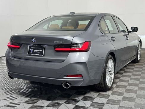 Used 2023 BMW 330i xDrive Sedan w/ Driving Assistance Package image 10