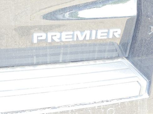 Used 2020 Chevrolet Tahoe Premier w/ Premier Plus Edition AWD/4WD image 27