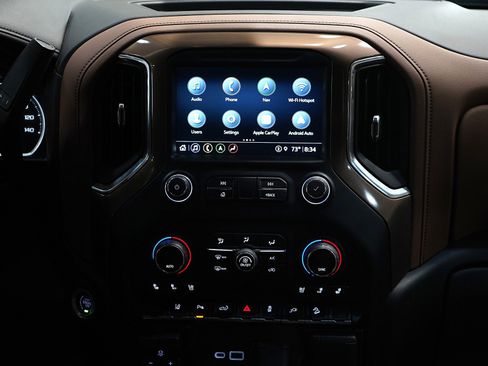 Used 2022 Chevrolet Silverado 2500 High Country w/ Z71 Off-Road Package image 16