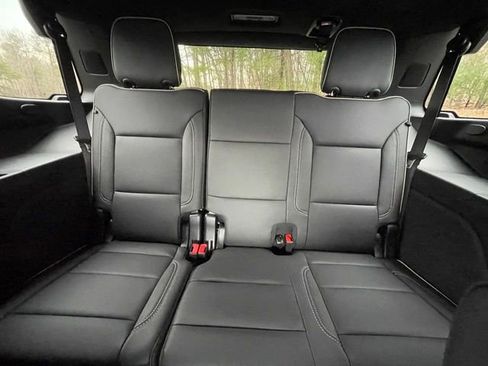 New 2025 Chevrolet Tahoe Premier w/ LPO, Illumination Package AWD/4WD image 22